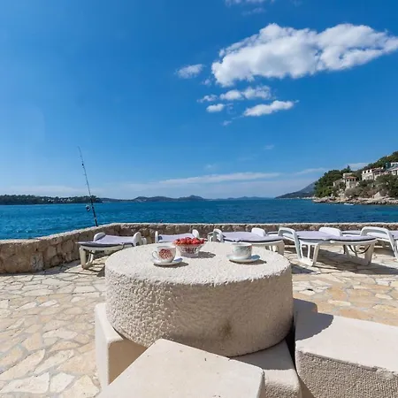 Perla Del Mediterraneo *