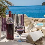 Perla Del Mediterraneo * Ντουμπρόβνικ