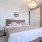 Perla Del Mediterraneo