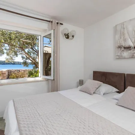 Perla Del Mediterraneo ヴィラ *